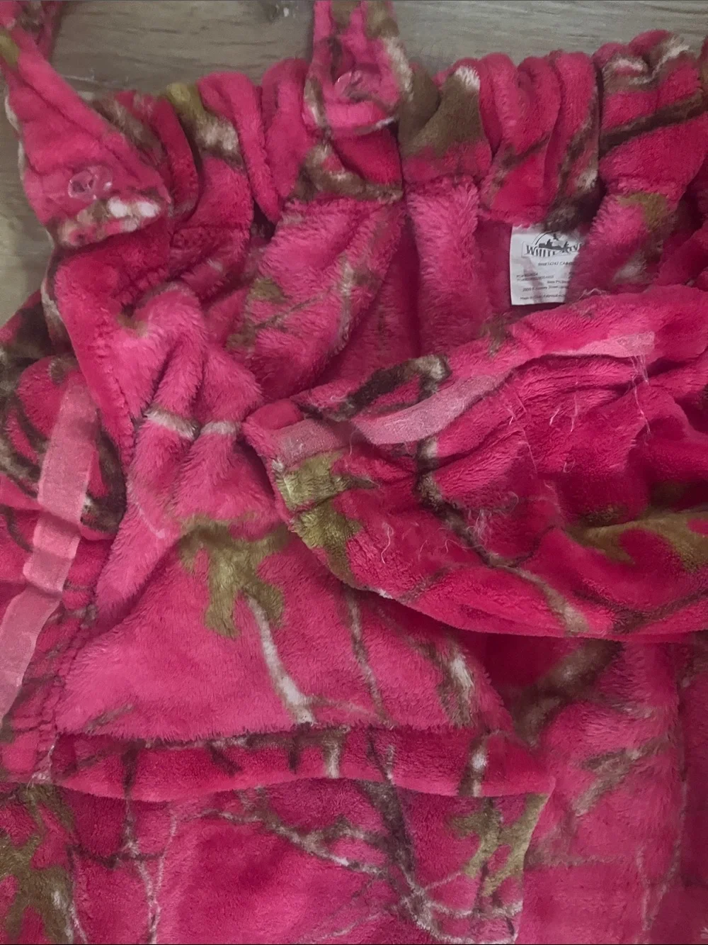 White River Pink Camo Plush Towel Wrap